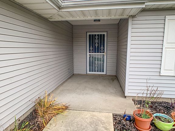 2nd image of 4438 Crossbow Ct