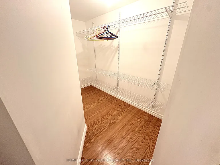 18 Samantha Cir — Photo 6