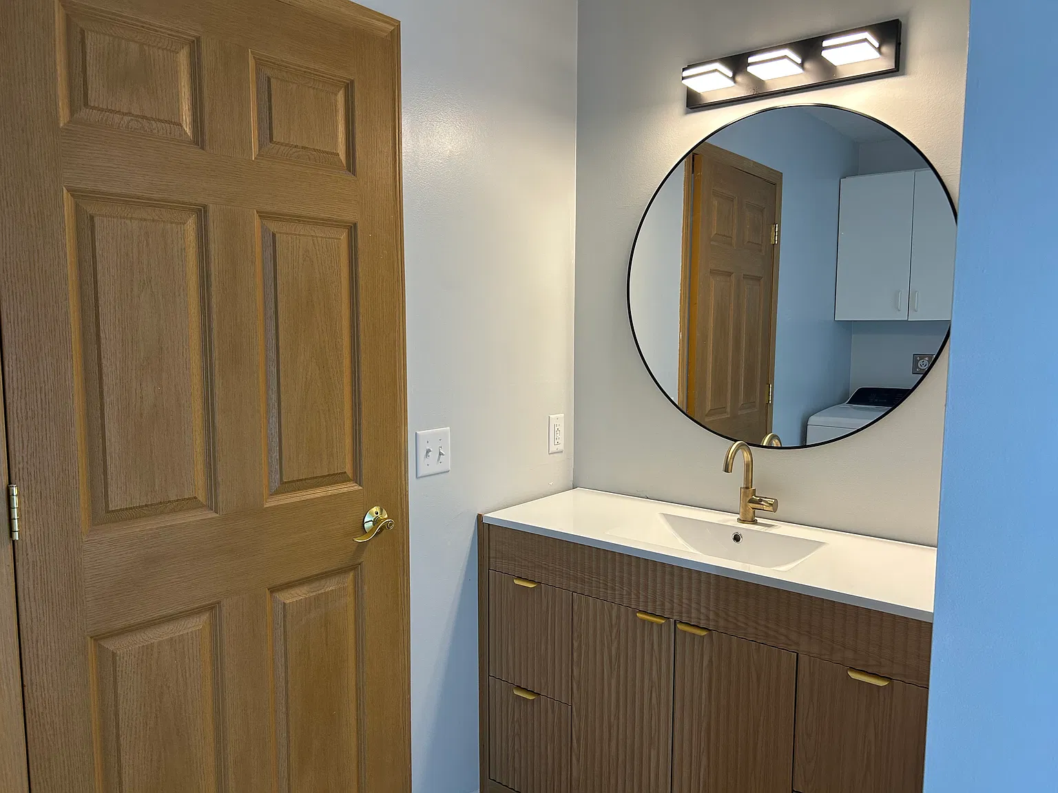 2 bed, 900 sqft, $1,900 — Photo 3