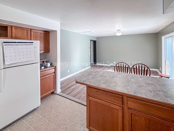 3rd image of 43 Adams Way