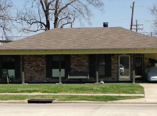 2081 Cedarcrest Ave, Baton Rouge, LA 70816