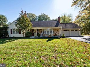 12316 Shadetree Ln, Laurel, MD 20708