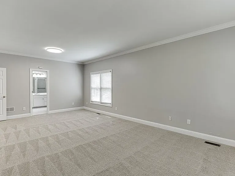 9345 Riverclub Pkwy — Photo 29