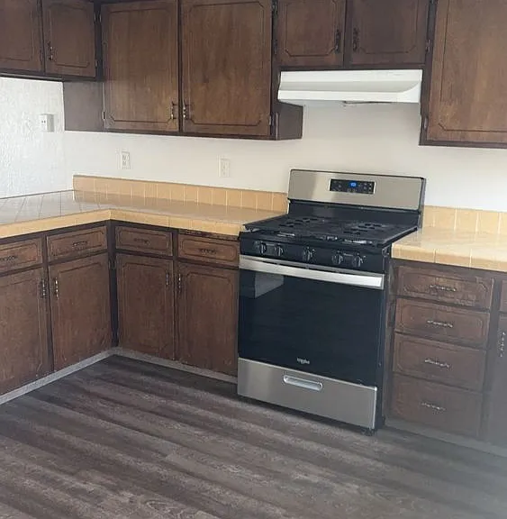 126 N Peppertree St — Photo 4