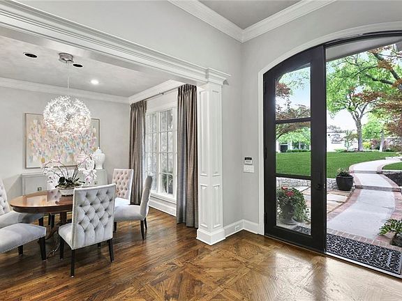 3rd image of 3101 Royal Ashdown Ct
