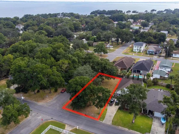 1011 Watson Ave, Pensacola, FL 32503