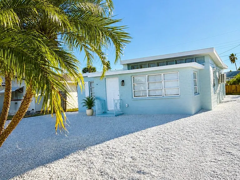 14034 Marguerite Dr — Photo 2