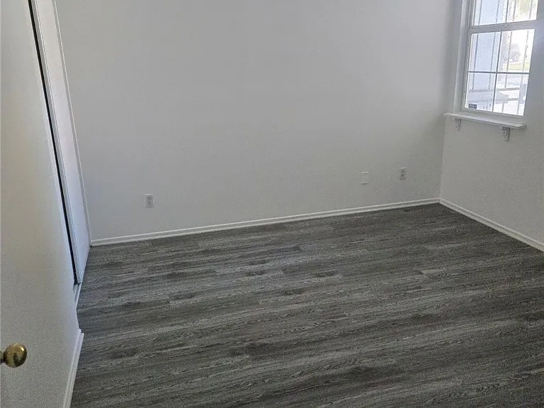 421 Steiner Dr — Photo 24