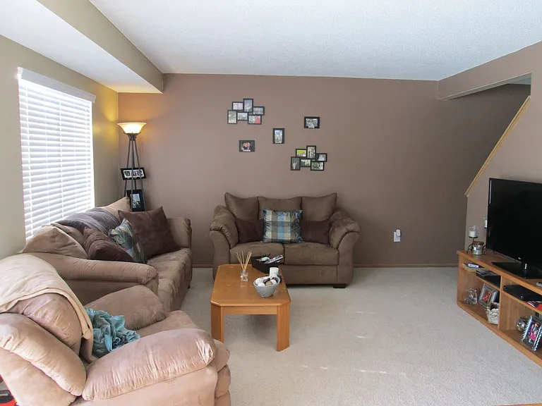 Fernbrook Townhomes — Photo 17
