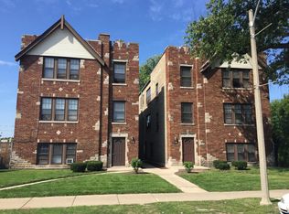 2126 S 5th Ave, Maywood, IL 60153