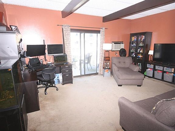 5th image of 35 Hosmer St APT 21