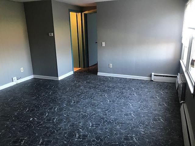2nd image of 2301 Carling Dr