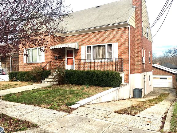 2nd image of 21 Cox Ave #2