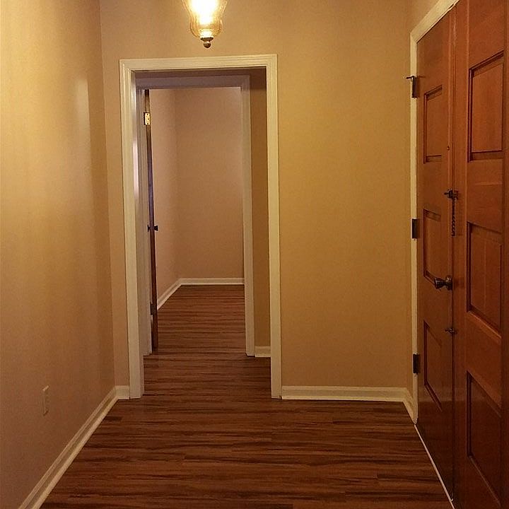 1st image of 105 Gawin Dr