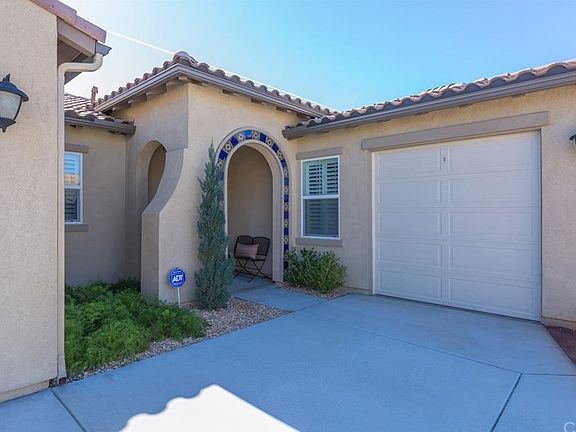 4th image of 30109 Alfalfa Ln