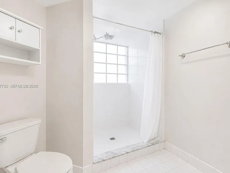 2622 SE 19th Ct #207-B — Photo 10