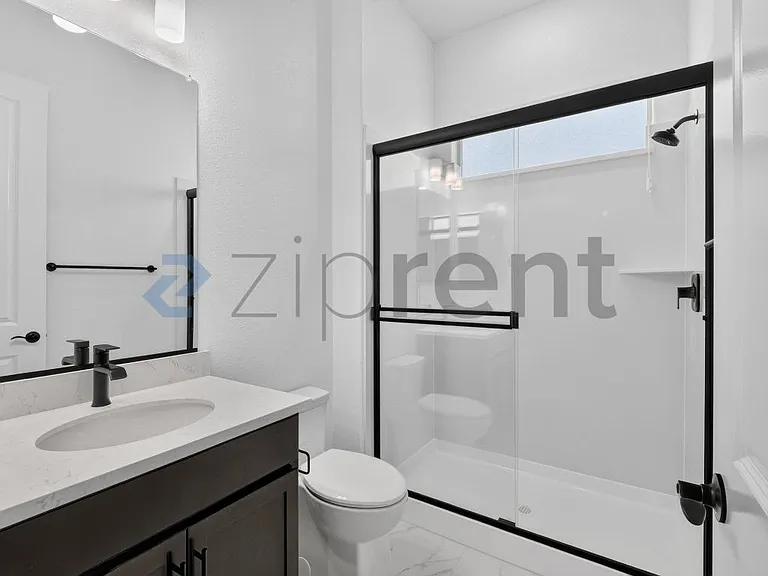 1447 Teak Ave — Photo 9