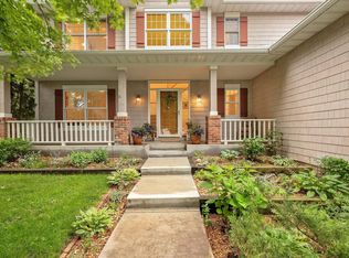6327 Heathbrook Dr, Eden Prairie, MN 55346