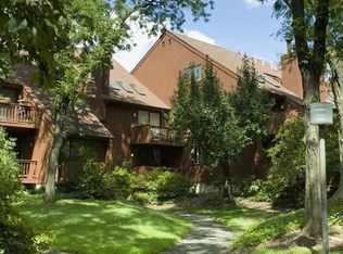 466 Teal Plz, Secaucus, NJ 07094