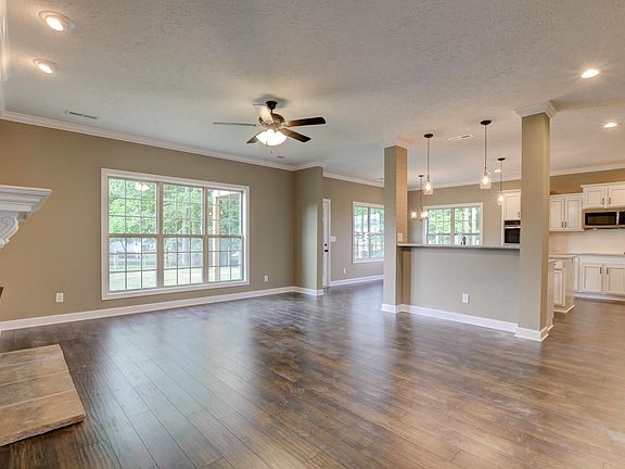 4th image of 375 Farmington Lot 375