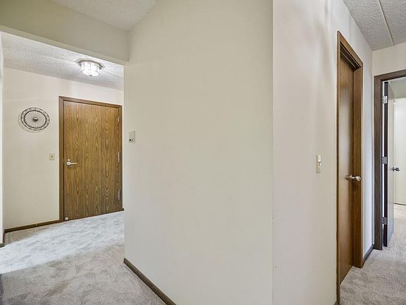 3rd image of 3300 Louisiana Ave S APT 320