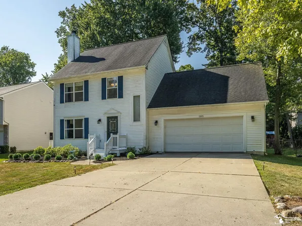 5893 Forestal Dr, Waterford, MI 48327