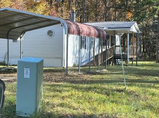 704 Long Cir, Toccoa, GA 30577