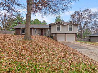 615 E Cardinal St, Springfield, MO 65810