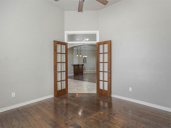 4th image of 15315 Coral Creek Ln