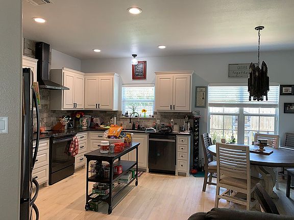3rd image of 1408 S 2nd St
