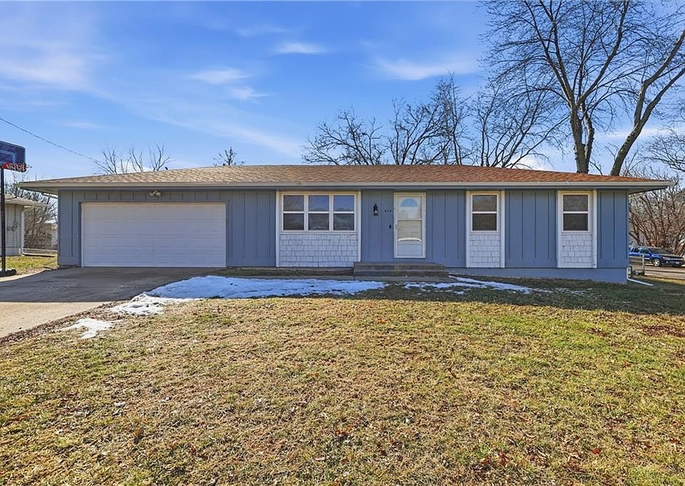 1st image of 612 Golf St