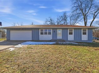 612 Golf St, Odessa, MO 64076