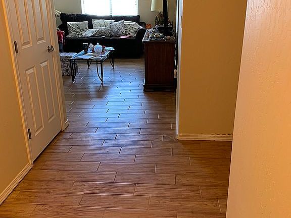 3rd image of 1305 Alicia Ln