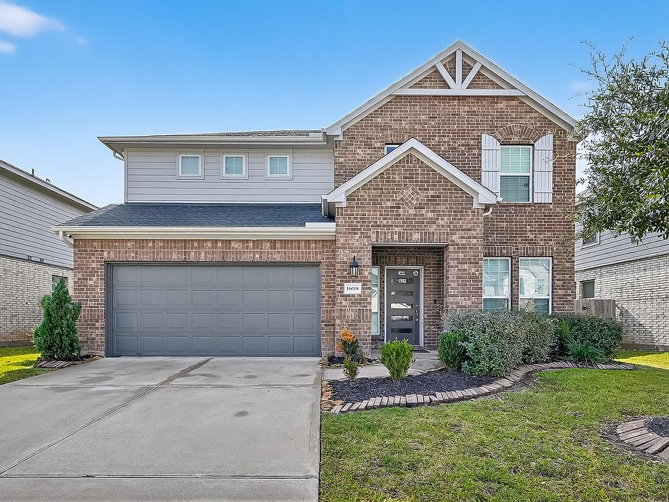 1st image of 18619 Greenwood Meadow Trl