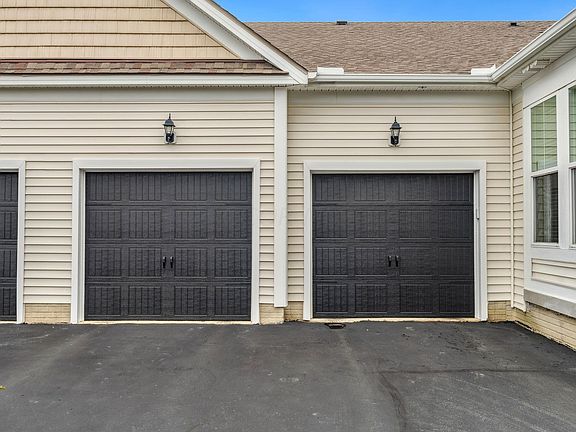 5th image of 4621 Prestige Ln #24
