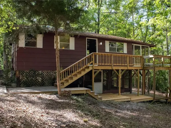 287 Shady Bluff Ln, Waynesville, GA 31566