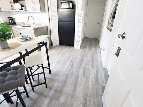 4th image of 7532 Twelve Oaks Blvd #2