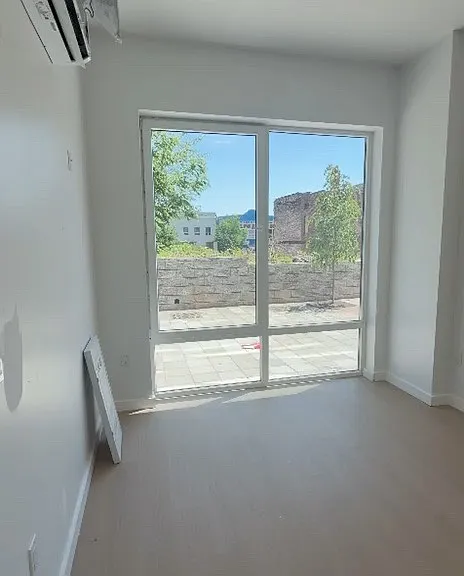 75 Webster St #3 — Photo 2