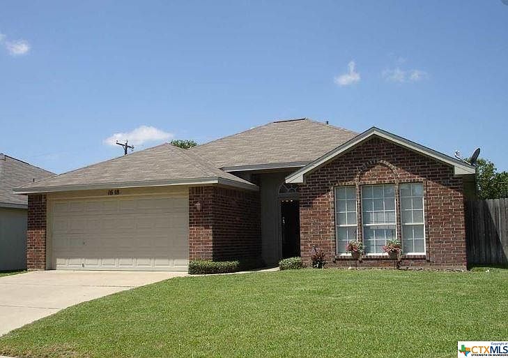 1st image of 1618 Bent Oak Dr