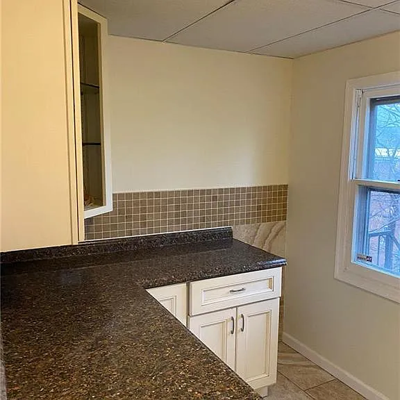 1641 W Turner St #2 — Photo 4