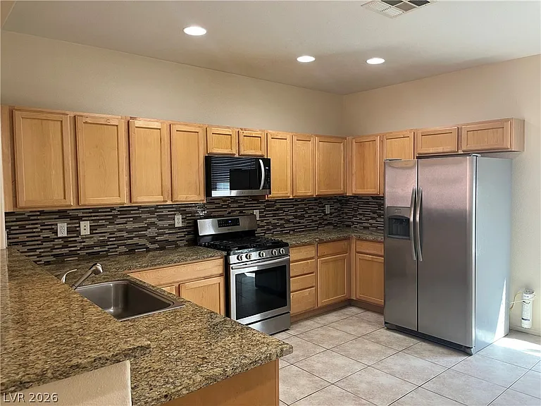10922 Moonbeam Glow Ln — Photo 25