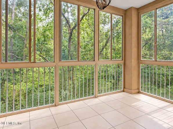 8601 BEACH Boulevard #208, Jacksonville, FL 32216