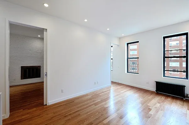 Rented by Aether Property Group | media 3