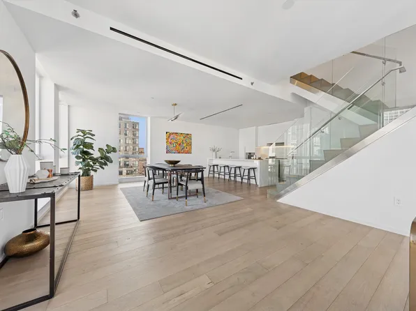 150 East 23rd Street image 1 of 17