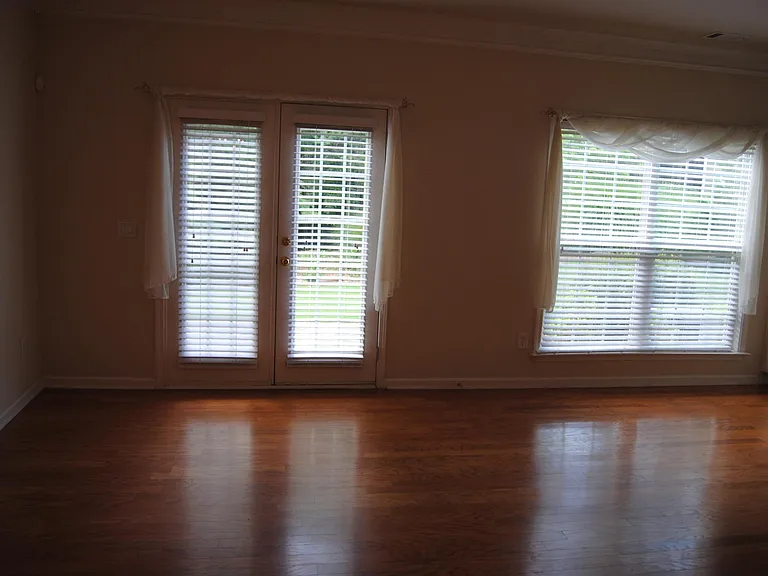 10920 Alderwood Cv — Photo 4