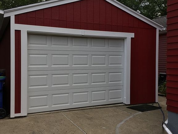 2nd image of 284 Huxley Dr