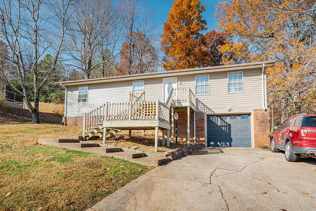 1537 Aberdeen Dr, Madisonville, KY 42431 | MLS #114575 | Zillow