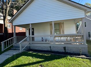 296 W Deaderick St, Jackson, TN 38301