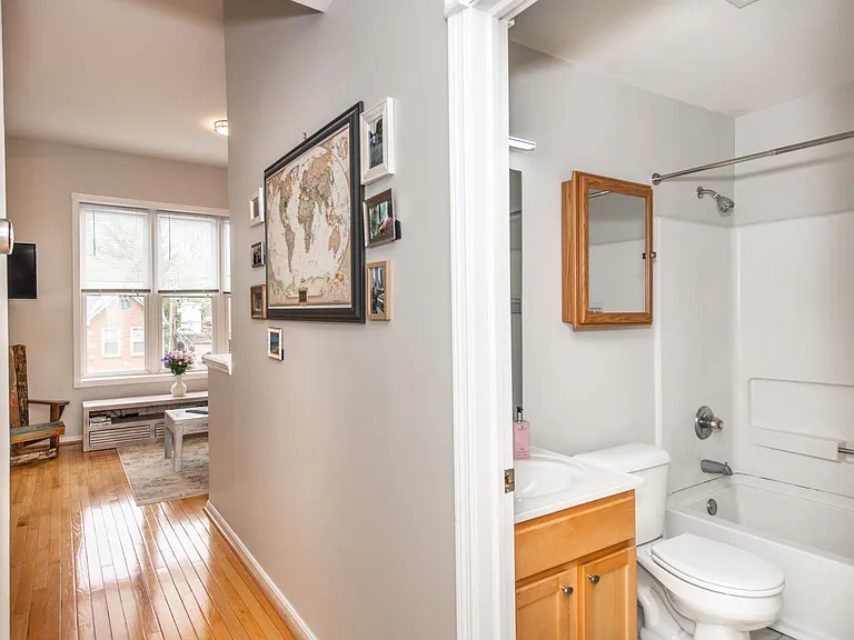2126 Fulton Ave #3 — Photo 23