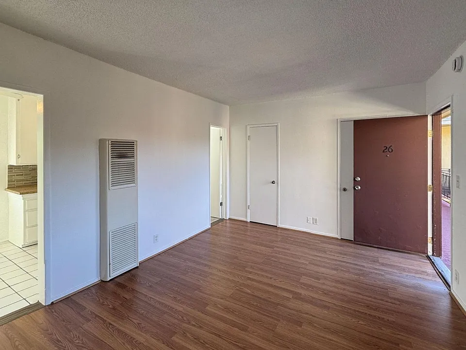 1731 Pico Blvd.